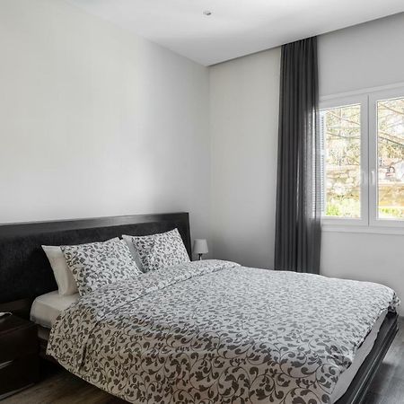 Cozy Apartment In City Center Tesalonika Bagian luar foto