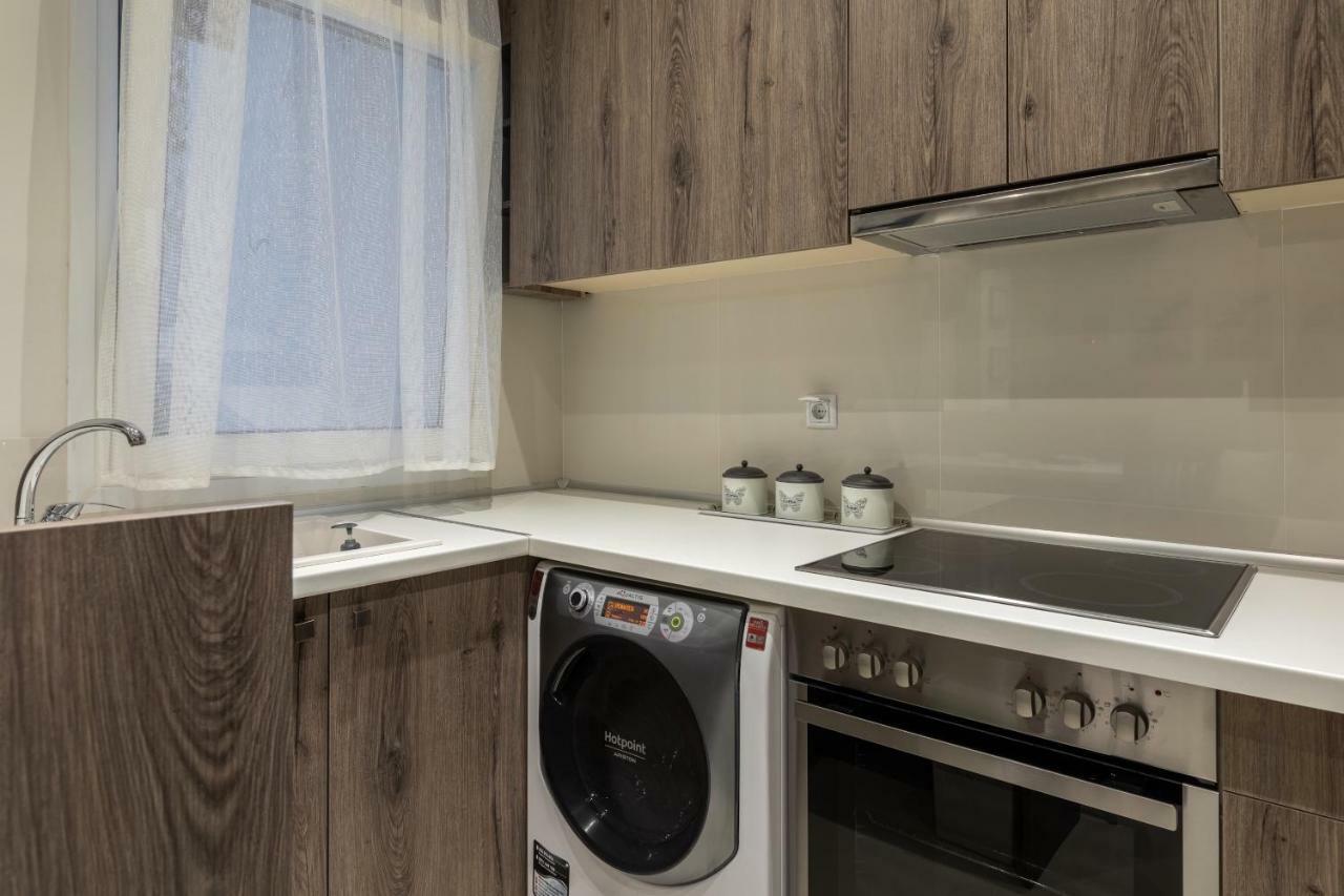 Cozy Apartment In City Center Tesalonika Bagian luar foto