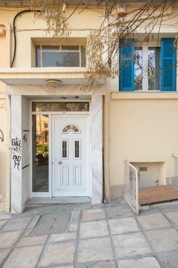 Cozy Apartment In City Center Tesalonika Bagian luar foto