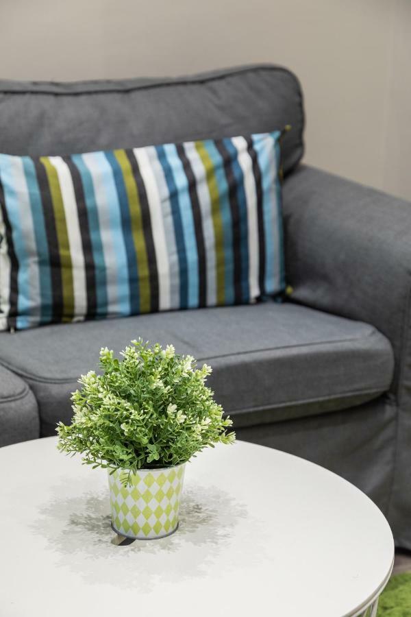 Cozy Apartment In City Center Tesalonika Bagian luar foto